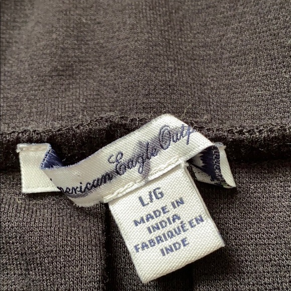 American Eagle Black Mini Skirt 🦅 - Picture 5 of 5